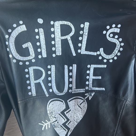 ZARA "GIRLS RULE " BLACK FAUX LEATHER OVERSIZED BIKER JACKET size small - Picture 5 of 6
